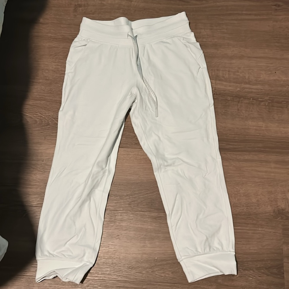 Lululemon joggers